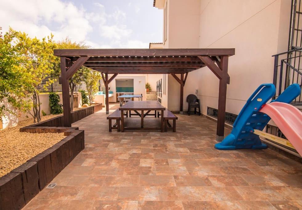 Villa Moderna Con Piscina El Campello Eksteriør billede