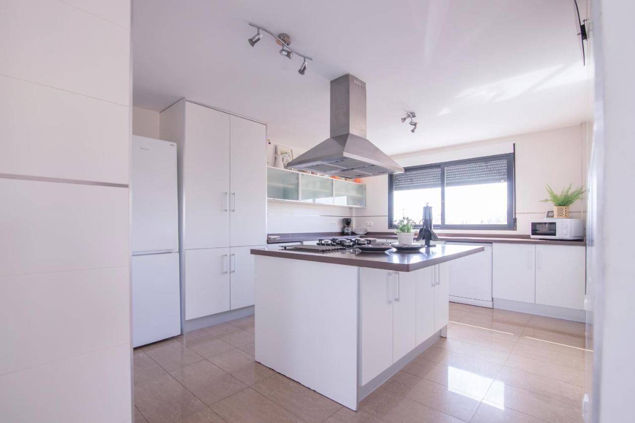 Villa Moderna Con Piscina El Campello Eksteriør billede