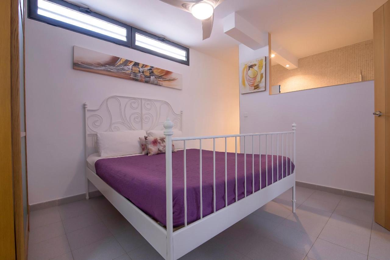 Villa Moderna Con Piscina El Campello Eksteriør billede